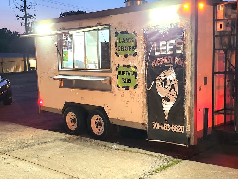 Lee’s Fresh Fish Food Truck