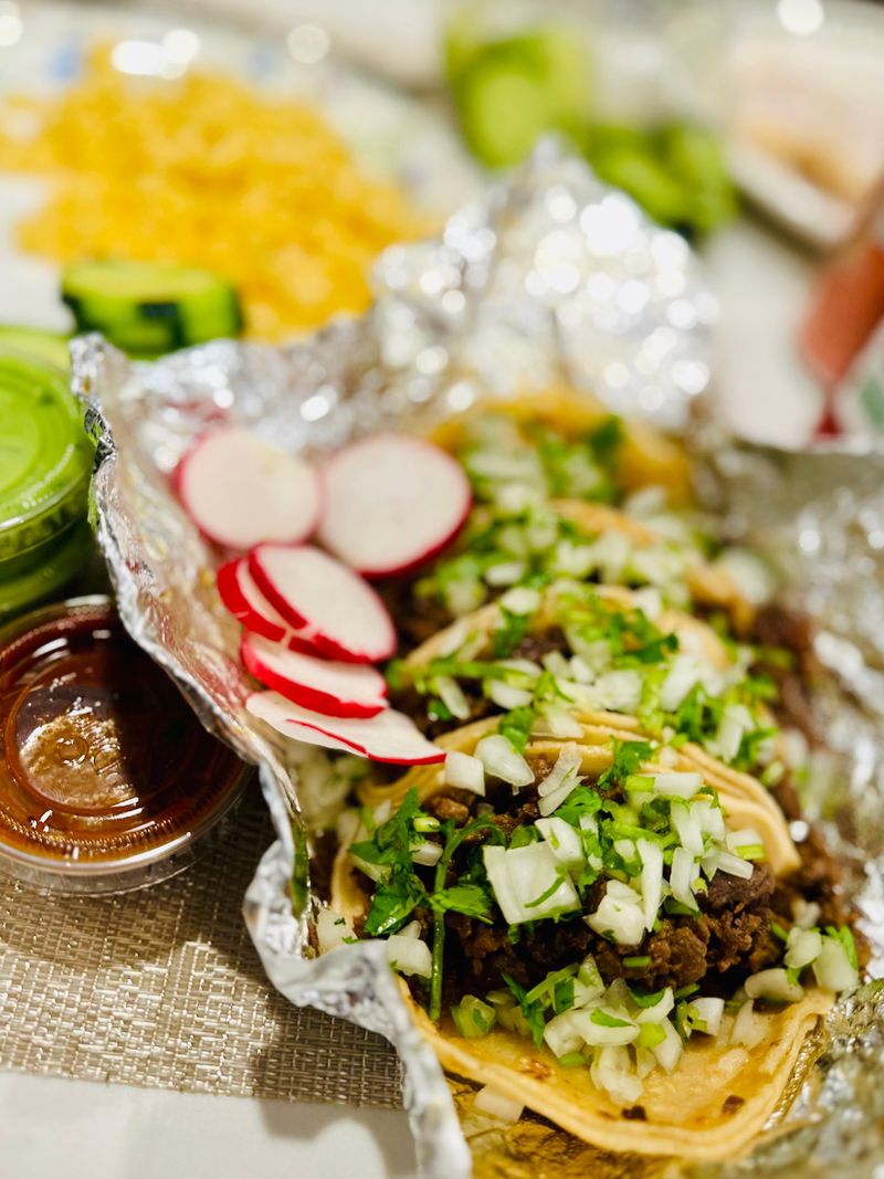 Leo's Tacos Truck – Los Angeles