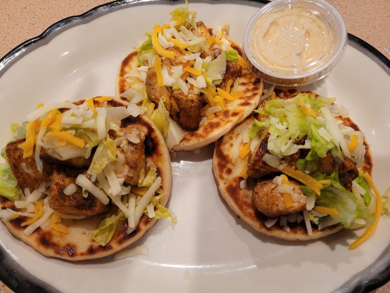 Tacos and Grilled Mahi That Surprise Visitors Tacos and Grilled Mahi That Surprise Visitors