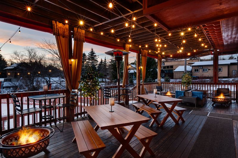 Lisa G’s (Lake Placid)