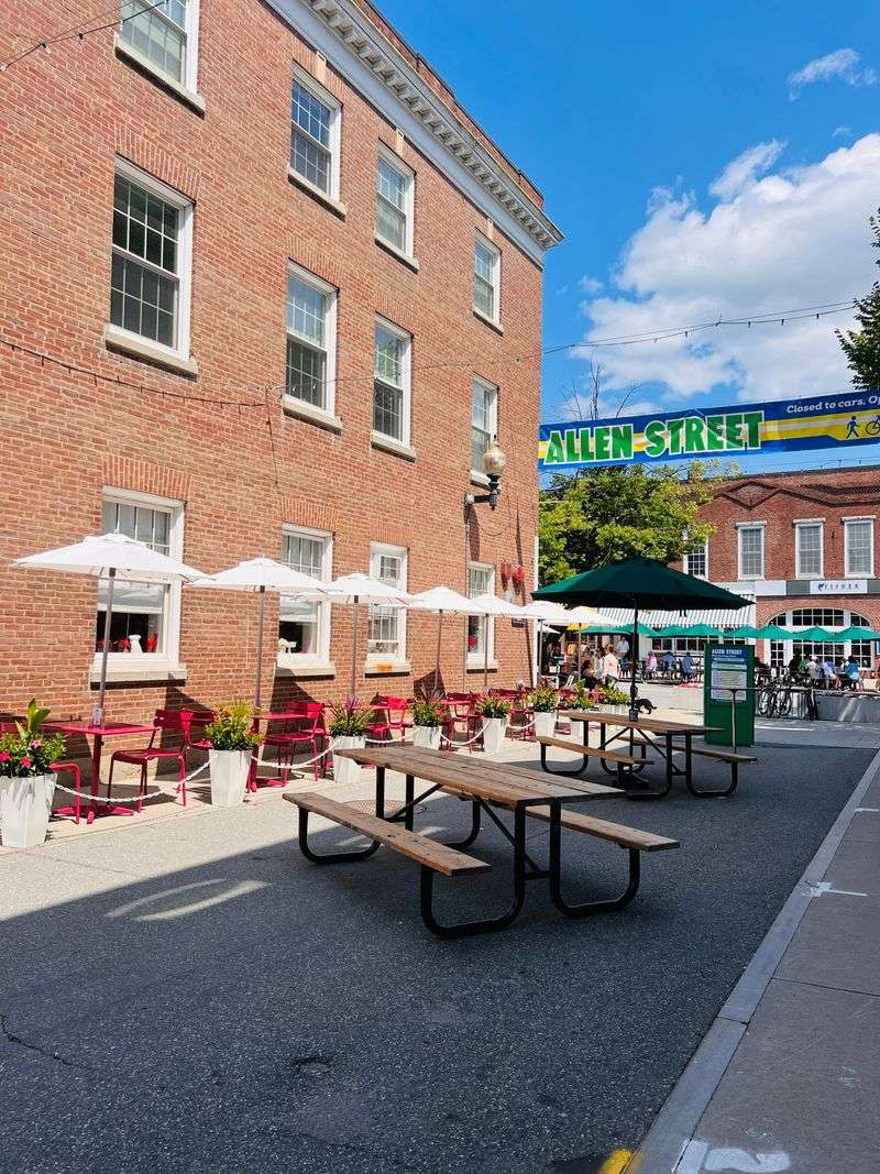 Jewel Of India Restaurant, Hanover, NH 03755