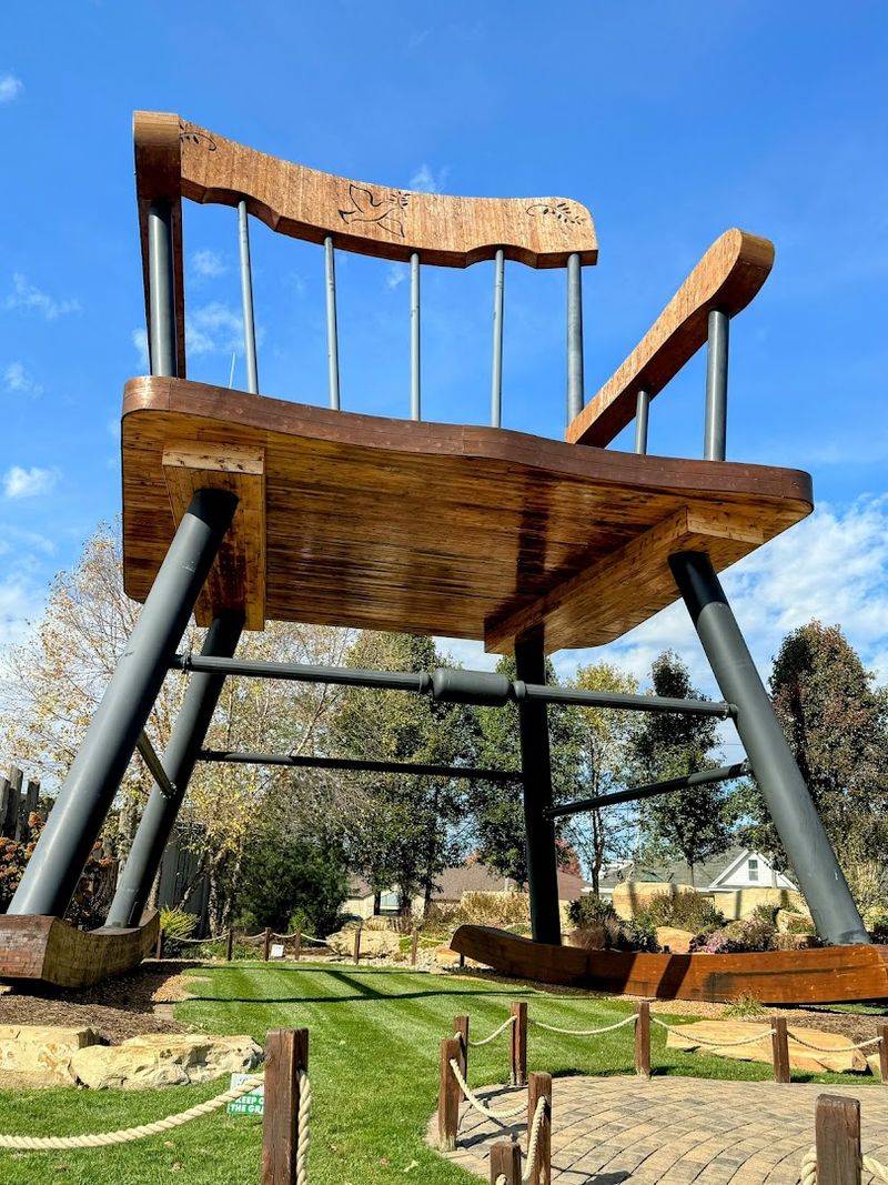 Go Giant-Hunting In Casey's Big Things Small Town