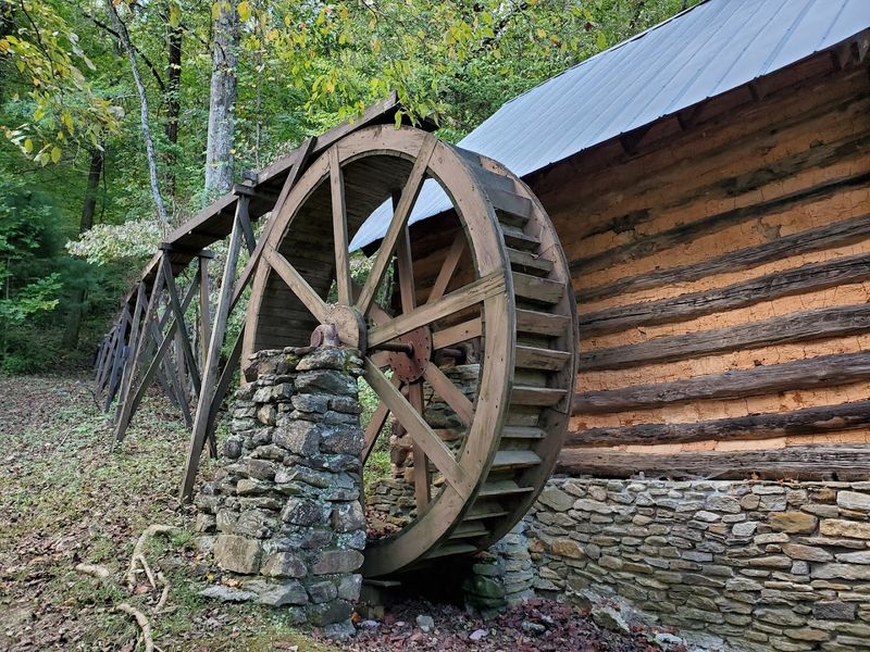 Foxfire Museum And Heritage Center