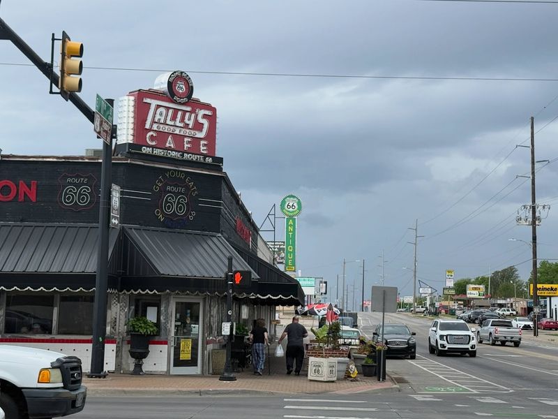 Tally's Good Food Cafe