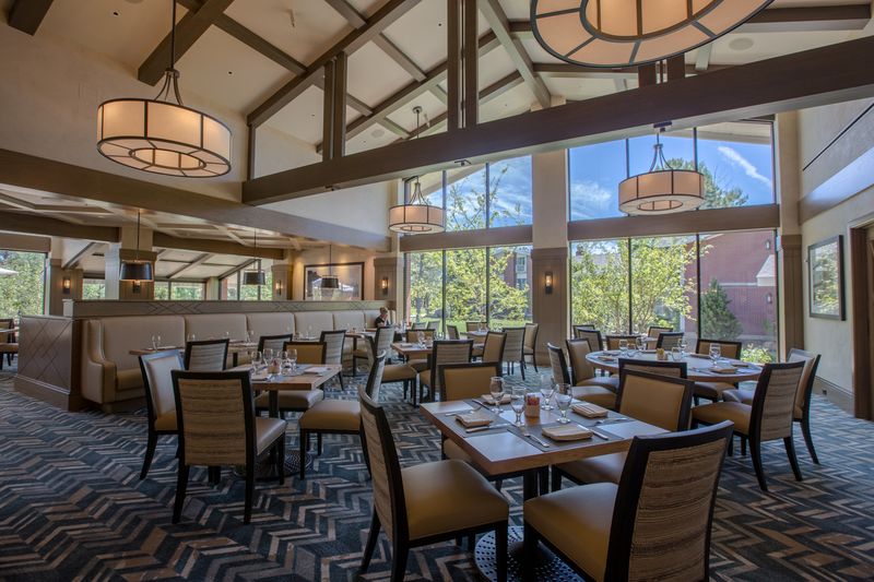 Silver Pine Restaurant At Little America Hotel