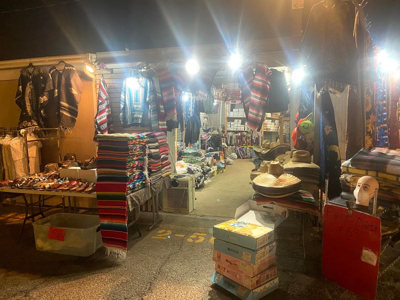 Tanque Verde Swap Meet