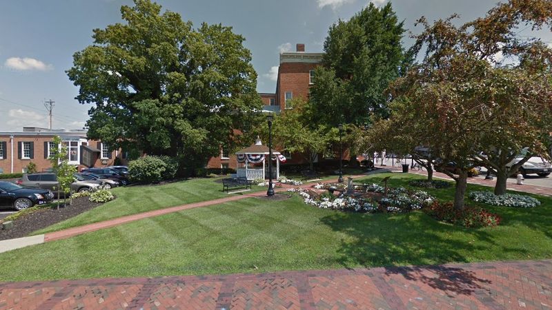 Gazebo Park By The Golden Lamb, Lebanon