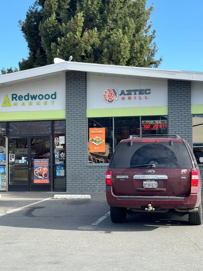 Aztec Grill At The Willits Chevron