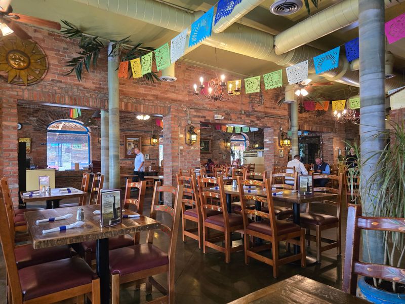 Los Galanes Restaurante Mexicano (Detroit)