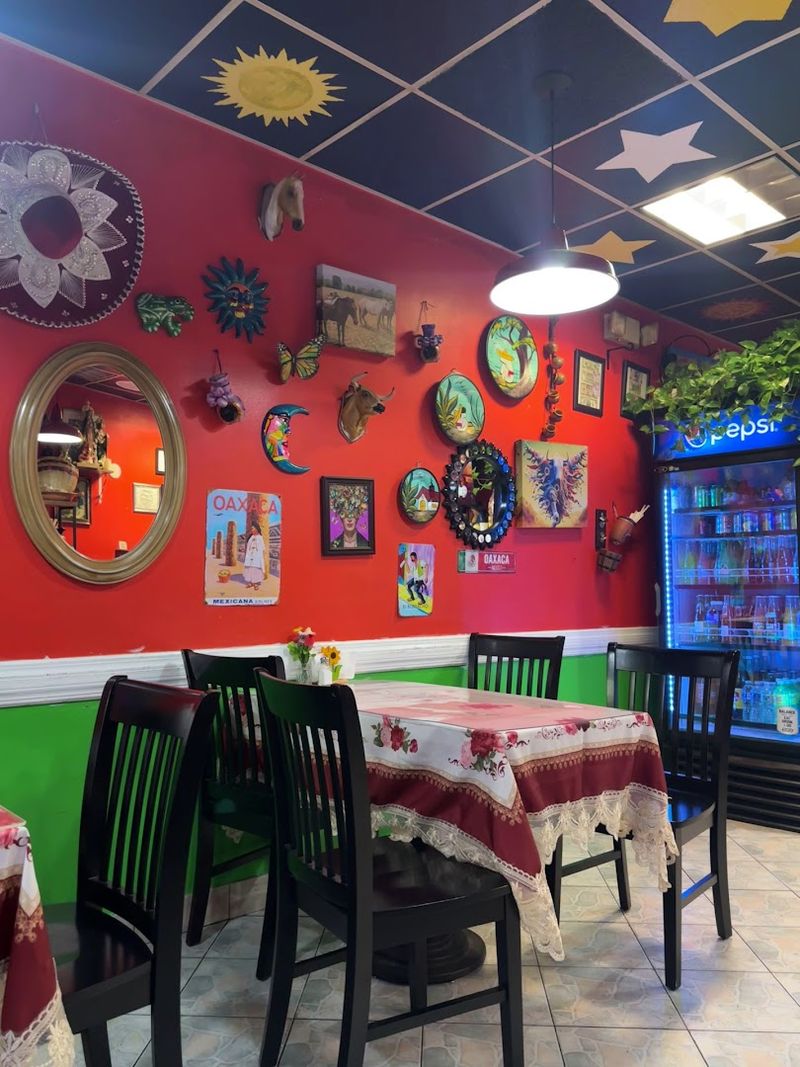 Mi Mariachi Restaurant