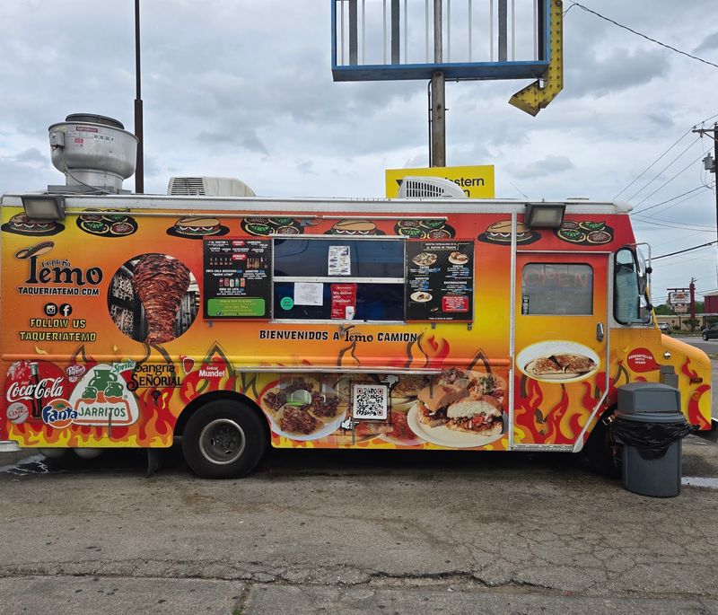 Taqueria Temo Taco Truck