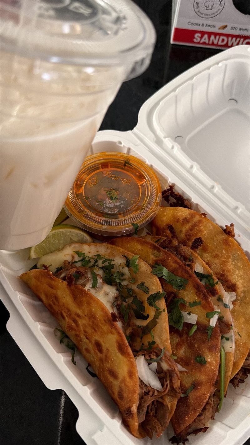 Dos Hermanos Taco Truck, Columbus