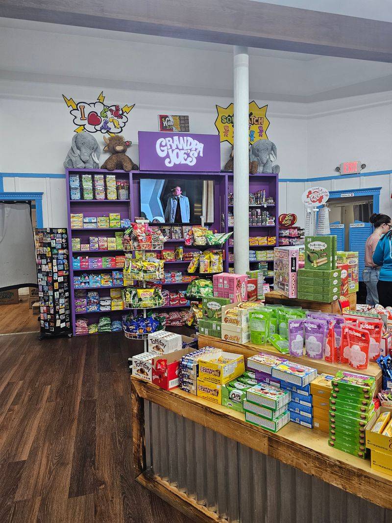 Service Style And Staff Interaction