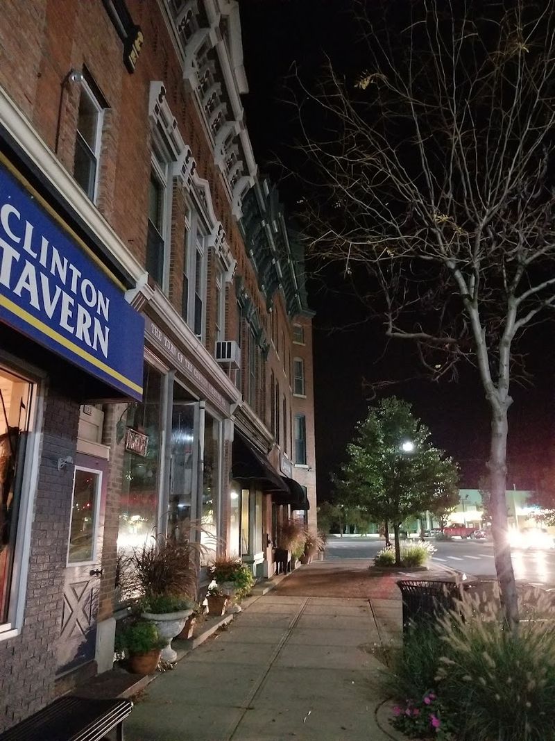 Housing Hunt, Practical Notes