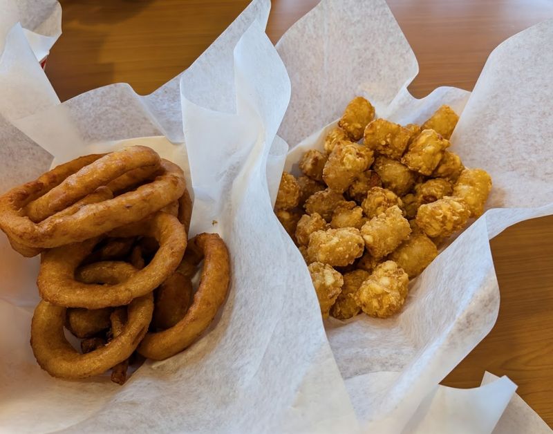 Tater Tots And Onion Rings That Deserve Their Own Spotlight Tater Tots And Onion Rings That Deserve Their Own Spotlight