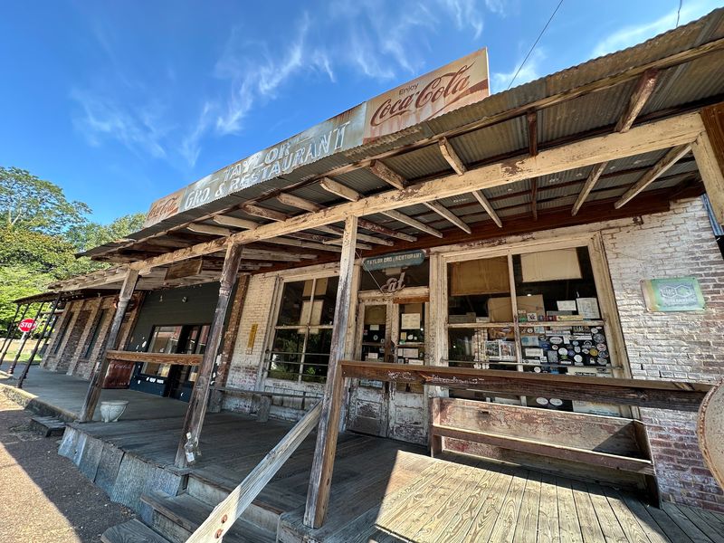 Taylor Grocery