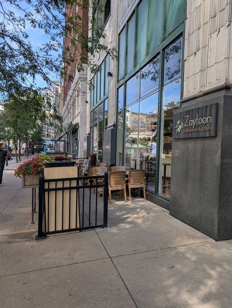 Zaytoon Lebanese Kitchen, Cleveland
