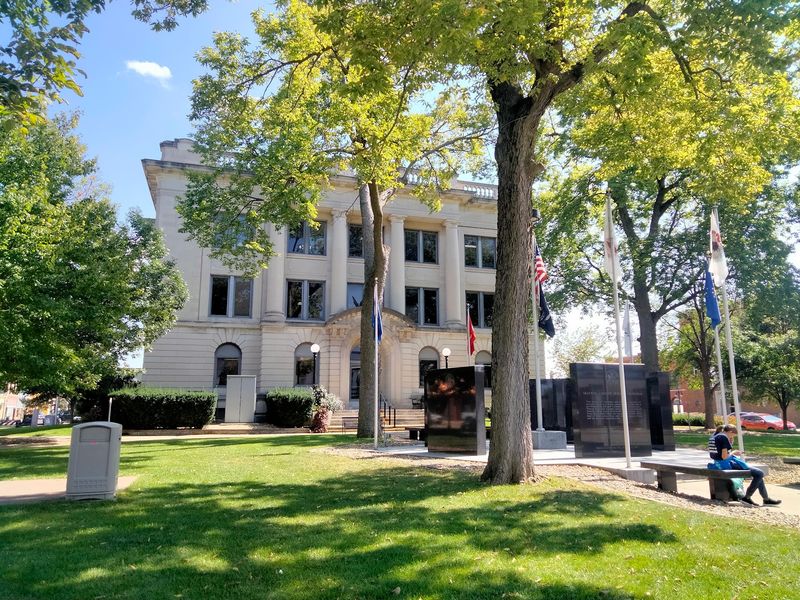 Tazewell County Courthouse