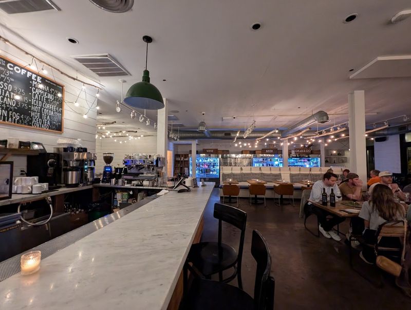 Tela's Market & Kitchen, Fairmount