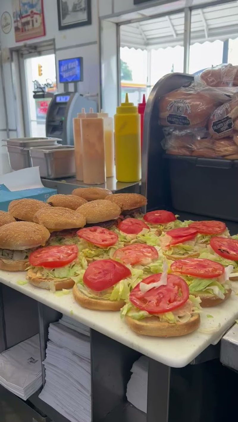 Bray’s Hamburgers (Hazel Park)