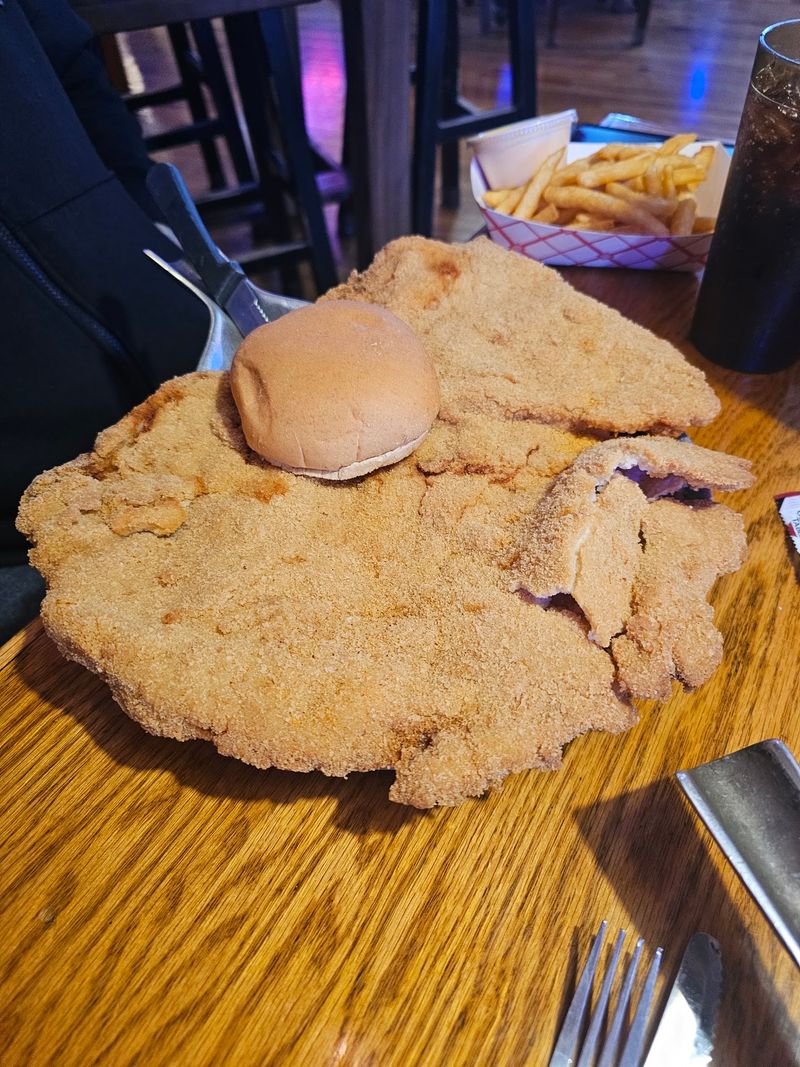 Tenderloins, Burgers And Other Giant Plates