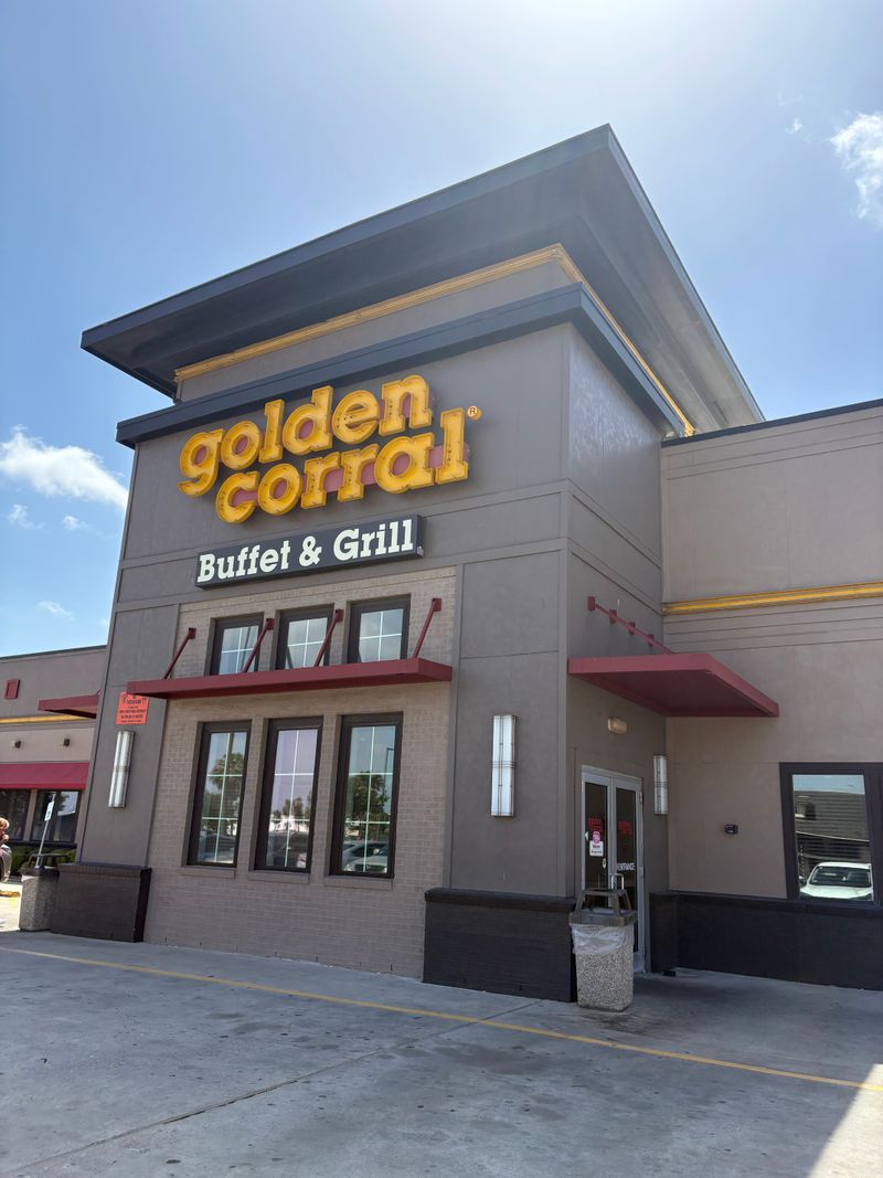 Golden Corral Buffet & Grill