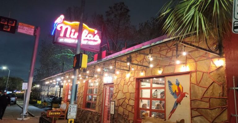 Texas Locals Know This Restaurant For Its Legendary Signature Dish