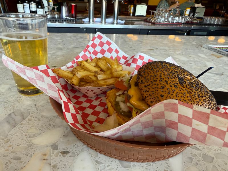 Holiday Market & Food Festival – The Boardwalk Plano