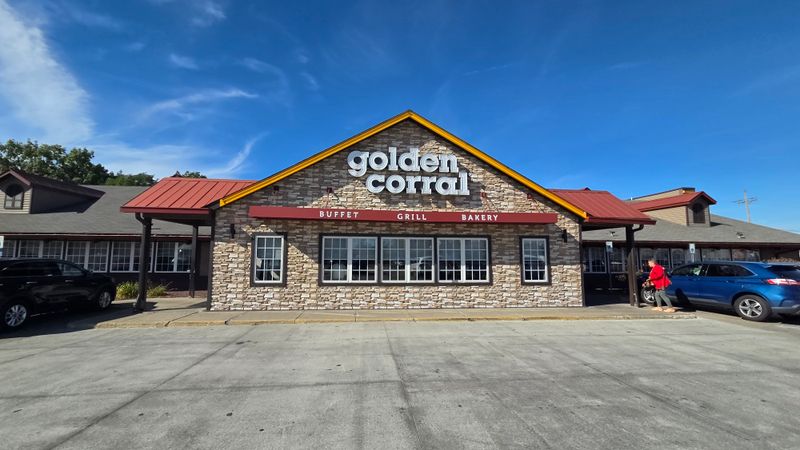 Golden Corral (Erie)