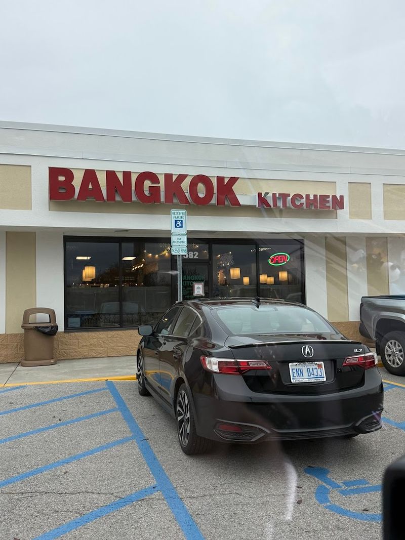 Bangkok Kitchen, Maumee