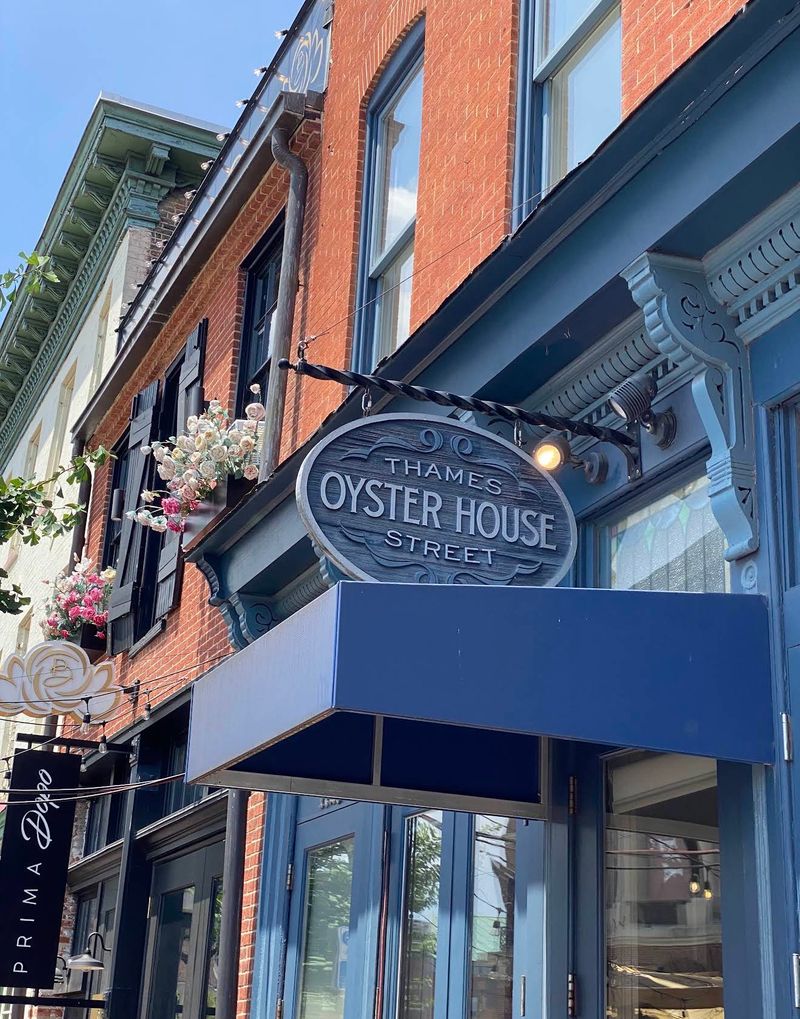 Thames Street Oyster House, Baltimore