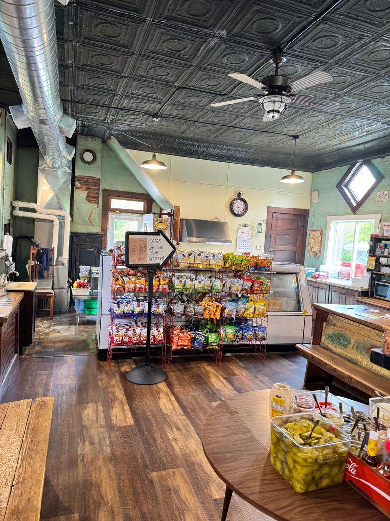 Moonshine Store – Martinsville