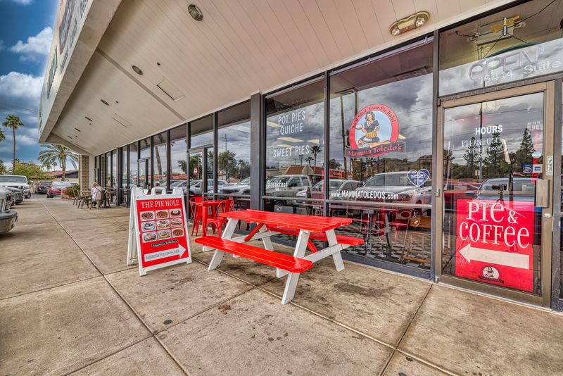 Coconut Cream Pie Worth Writing Home About