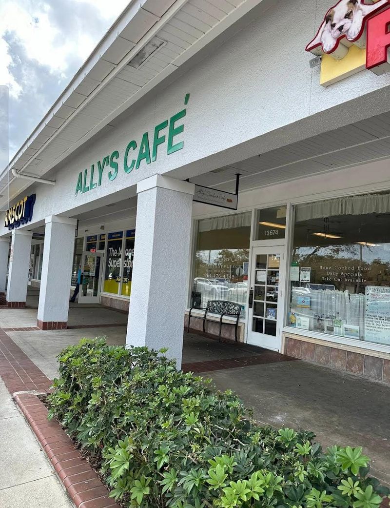 Ally's Comfort Cafe – Davie