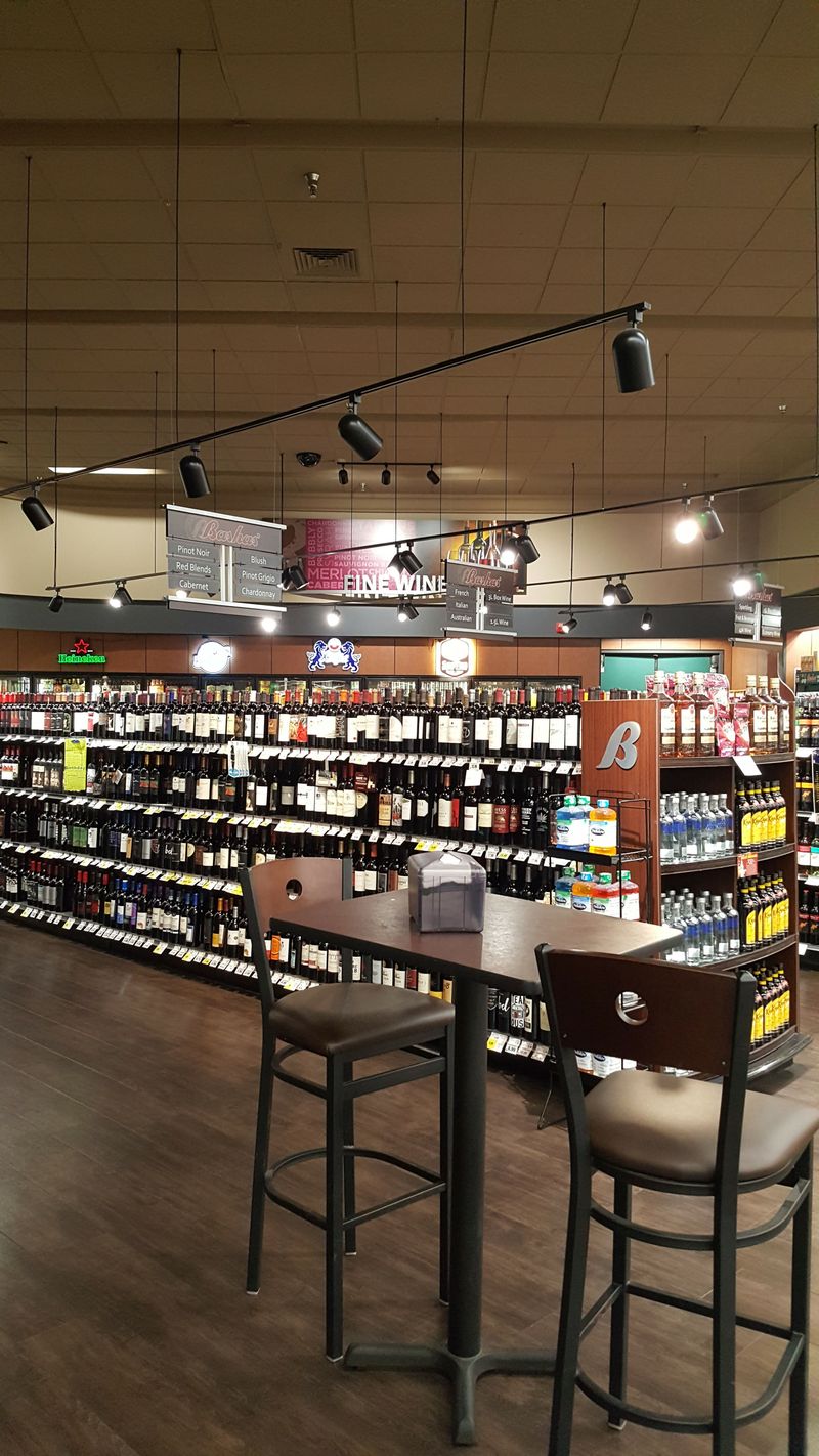 Generous Cheese Coverage