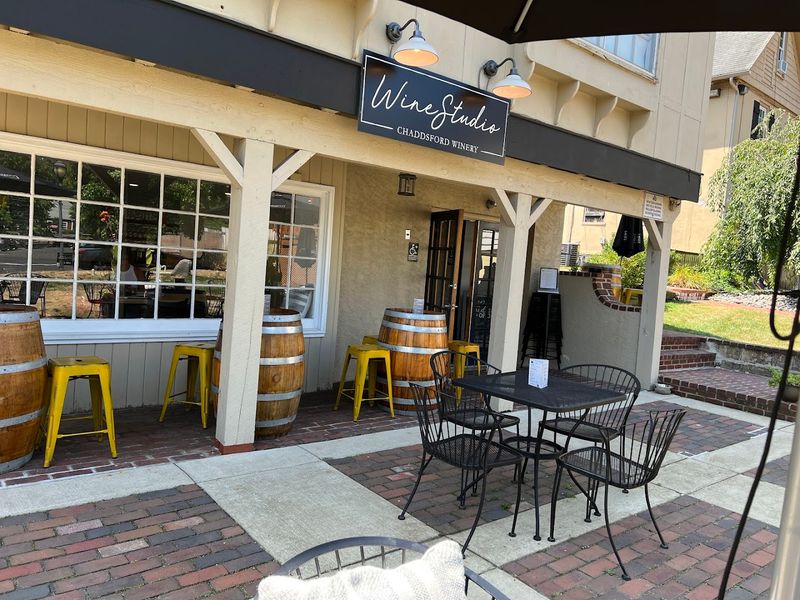 Free Parking And Easy Access Make Visiting Stress-Free