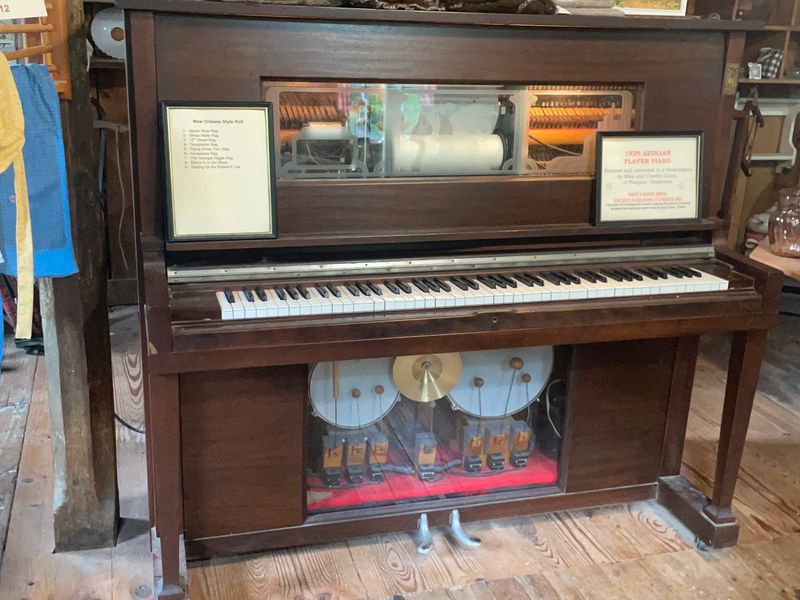 The 1929 Aeolian Player Piano Turned Nickelodeon