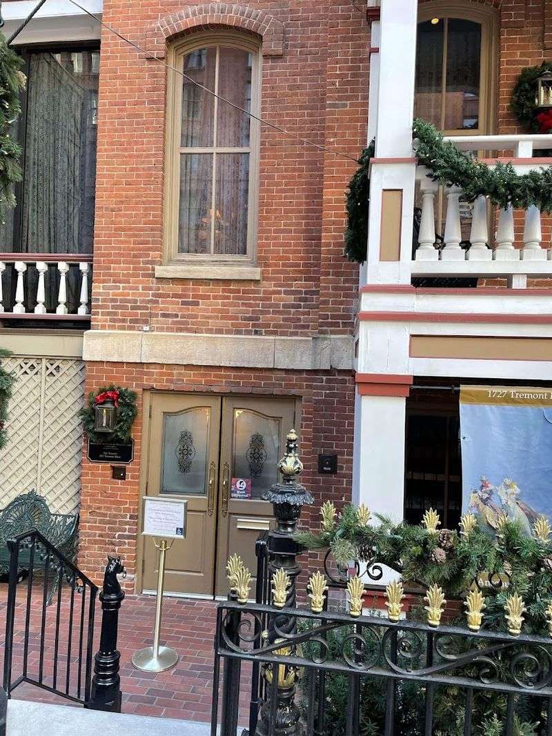 The Audio Tour That Actually Earns Its Keep