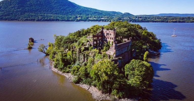 The Abandoned Place In New York That Has An Incredible History