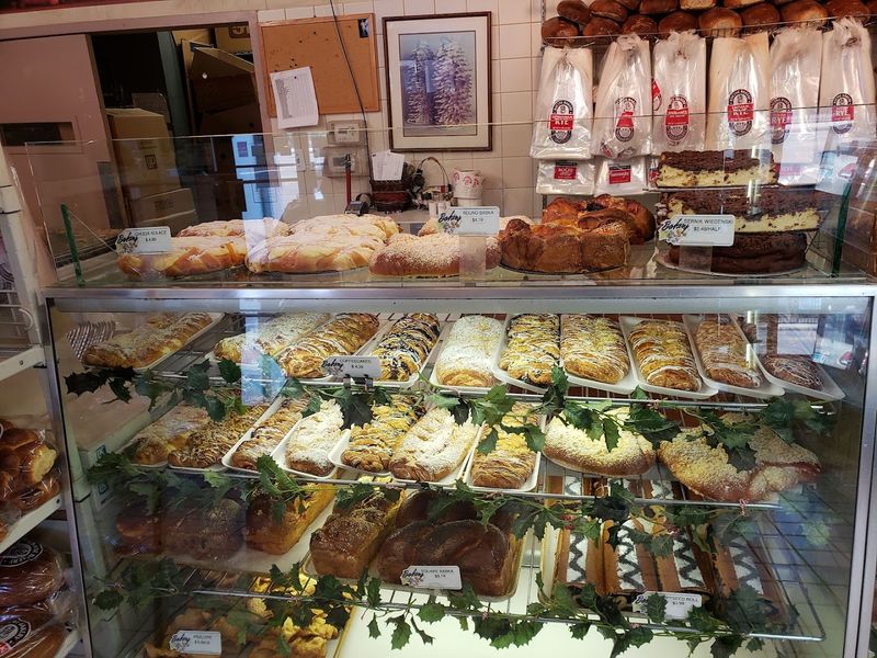 Hours That Work For Early Birds