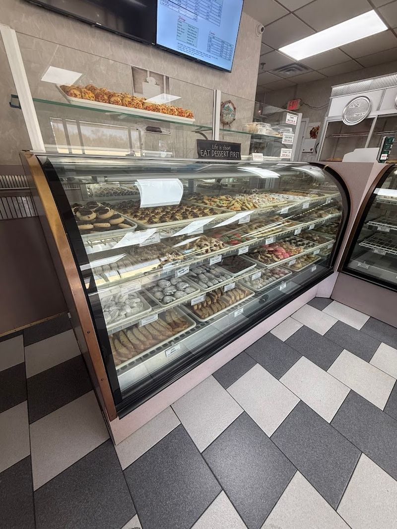 Operating Hours Worth Planning Around