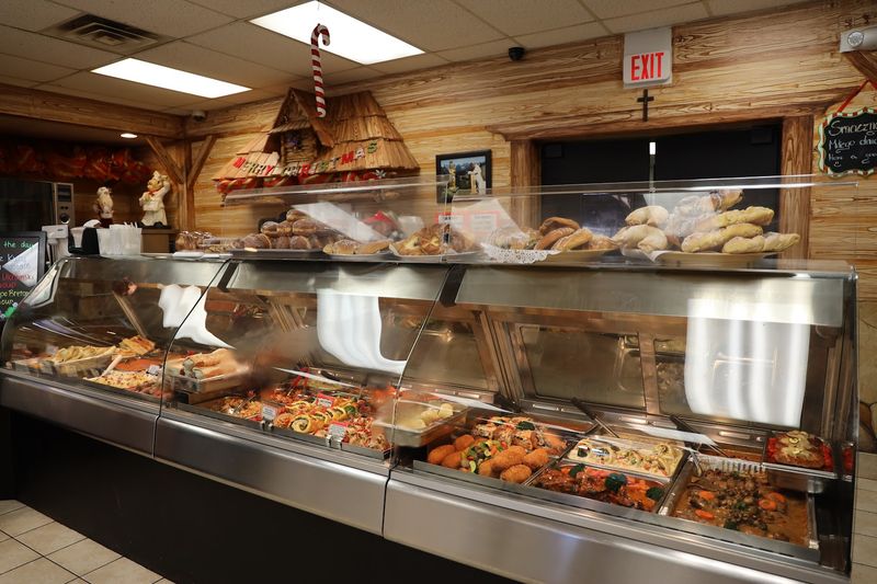 Operating Hours That Fit Most Schedules