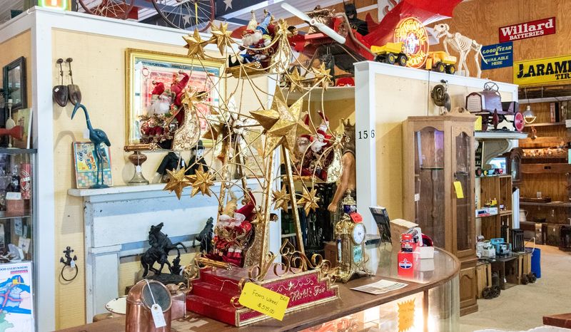 Vintage Finds That Tell Stories Worth Hearing