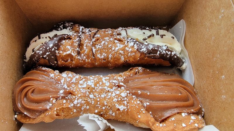 Cannoli That Locals Genuinely Argue About In The Best Way