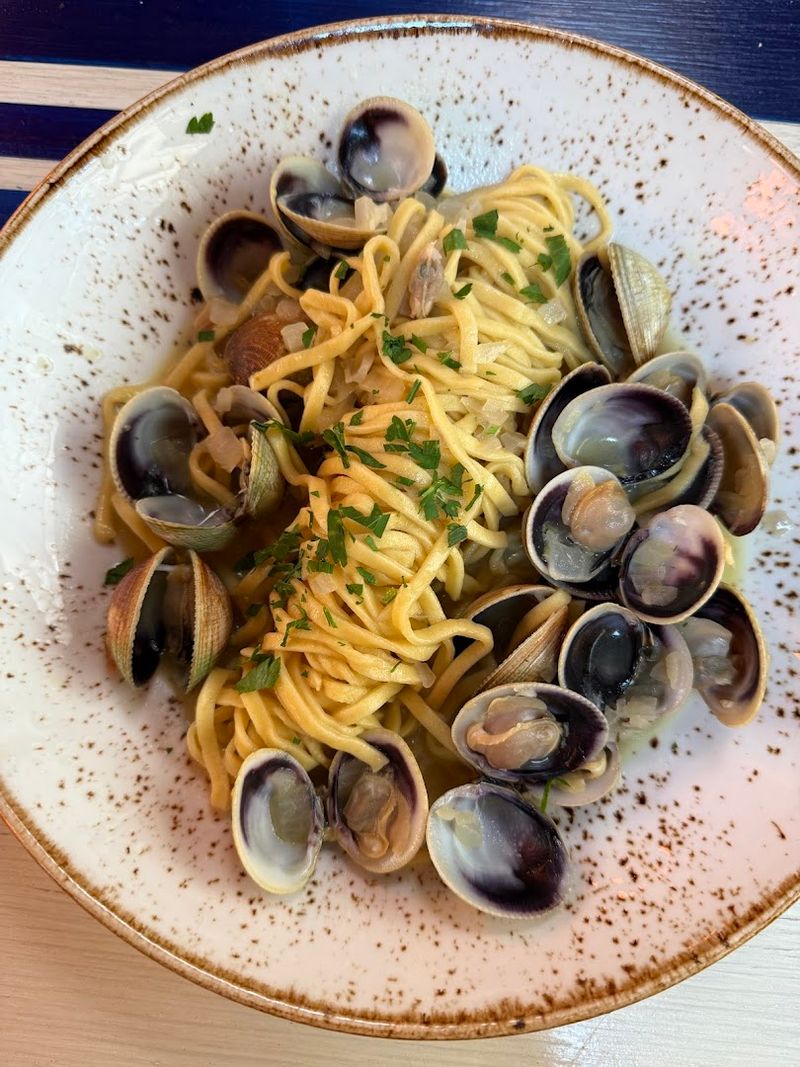 Seafood So Fresh It Practically Still Swims