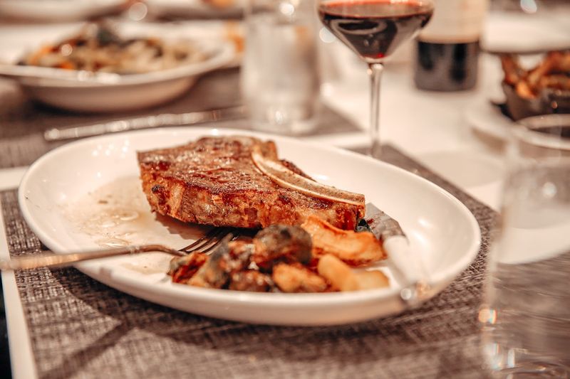 Tomahawk Steaks That Actually Deserve The Hype