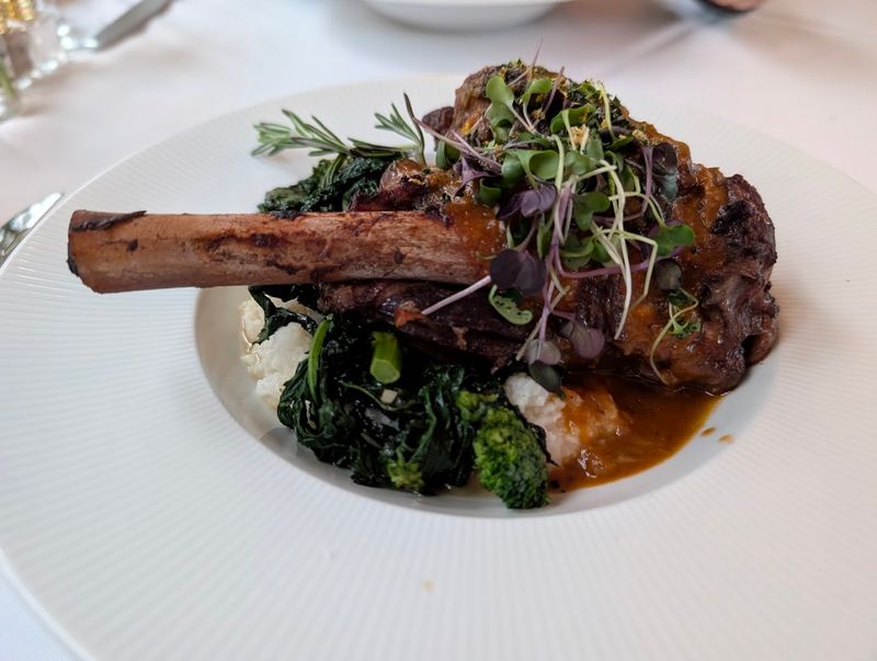 A Fine Dining Menu That Rotates With the Seasons