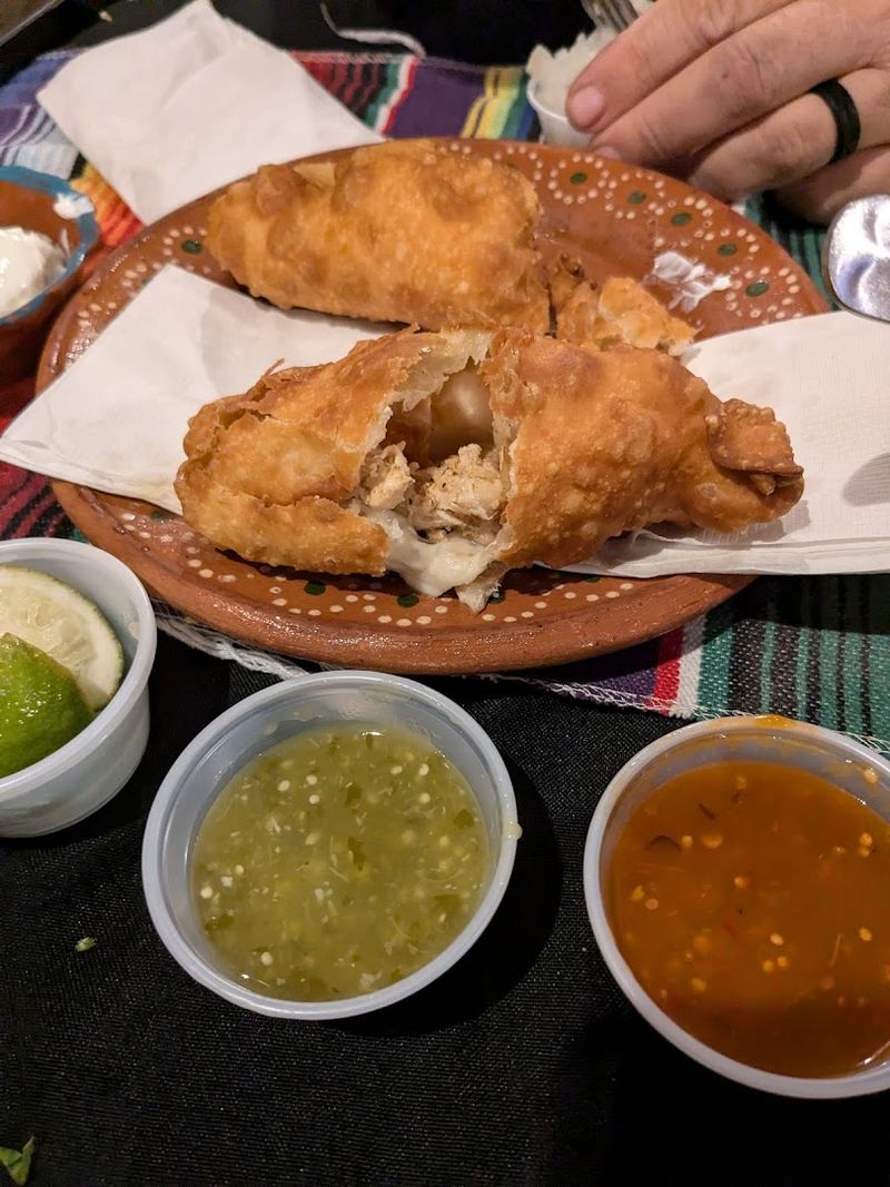 The Self-Serve Salsa Bar Is the Real Star