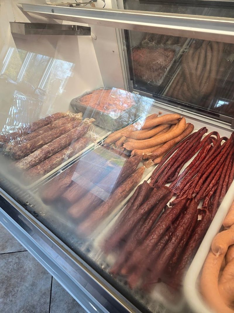 Four Generations Of Family Craft Behind Every Link