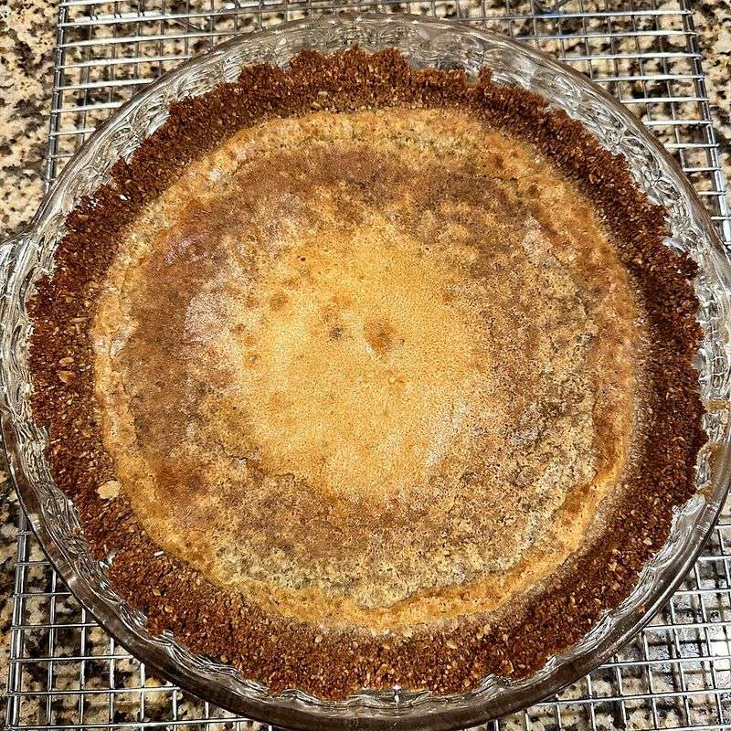 A Pie Case That Turns First-Time Visitors Into Regulars